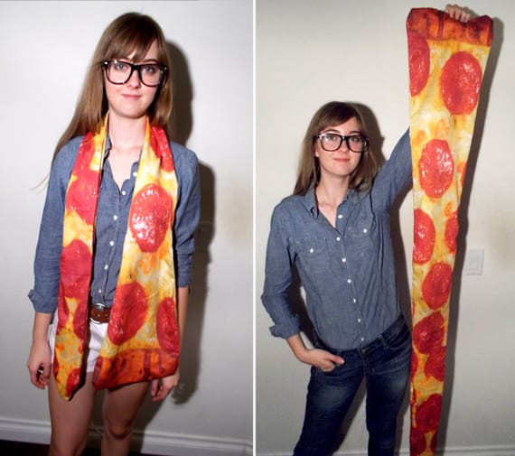 pizza-scarf-2