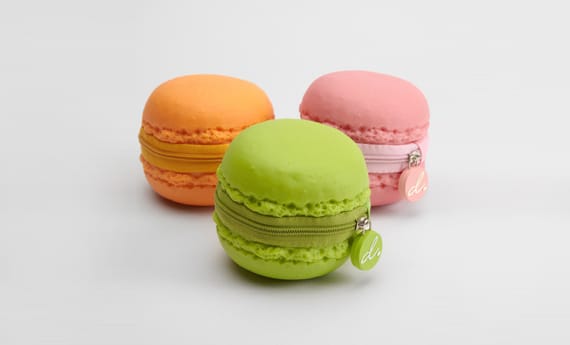 Mmm!: A Scented Macaroon Coin Purse