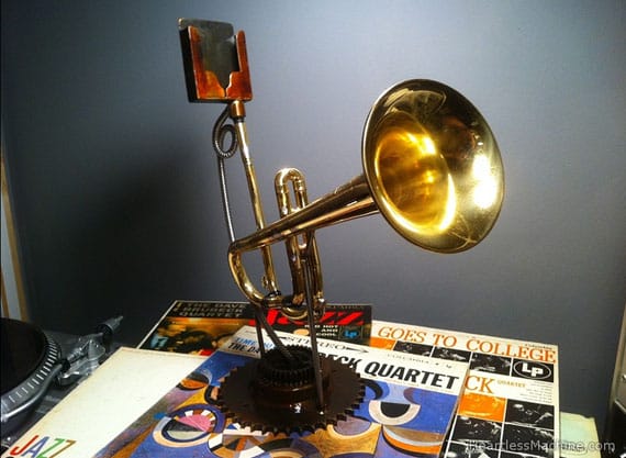 The Trumpet iPhone Speaker Amplifier 