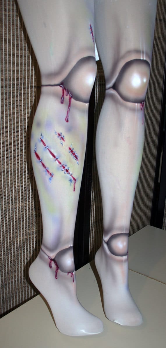 zombie-doll-tights