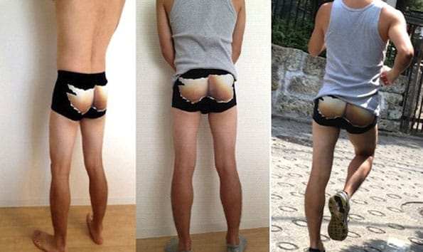 butt-reveal-underwear-2