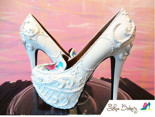 ice-cream-sundae-cake-high-heels-shoes-8