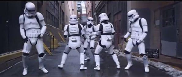 storm-troopers-twerking-2