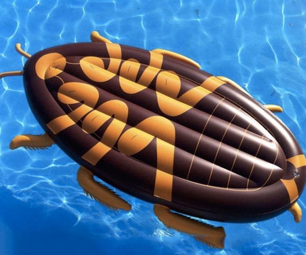 giant-cockroach-float-2