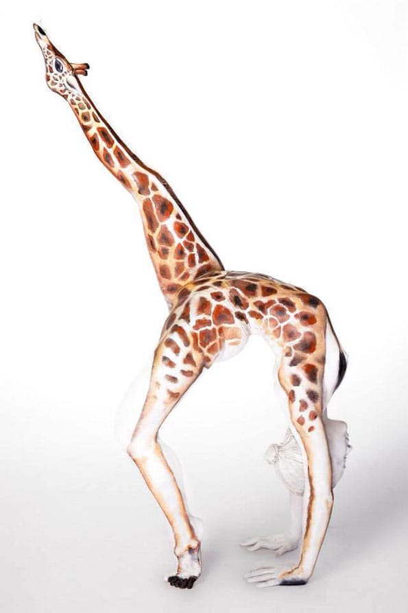 animal-body-painting-contortionists-2
