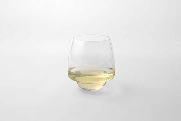 saturn-spill-proof-wine-glass-3
