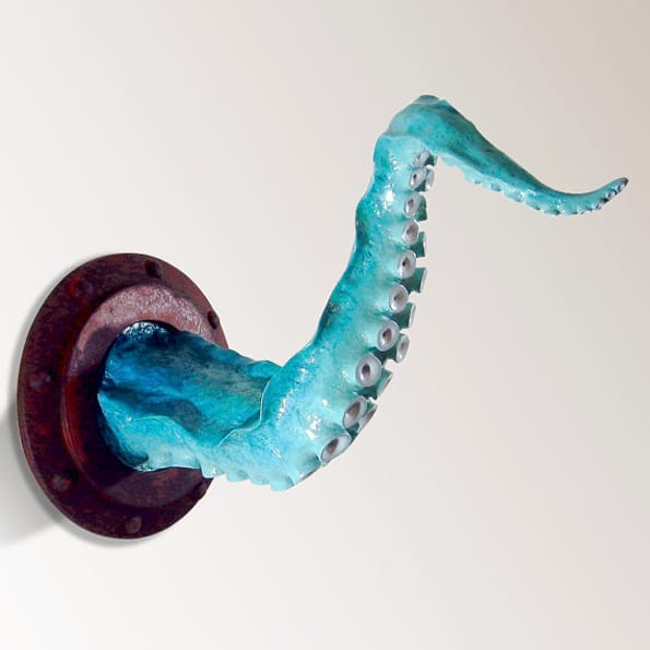 octopus-tentacle-trophy-mount-4