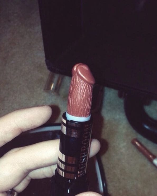 lipstick-shaped-like-a-penis-1