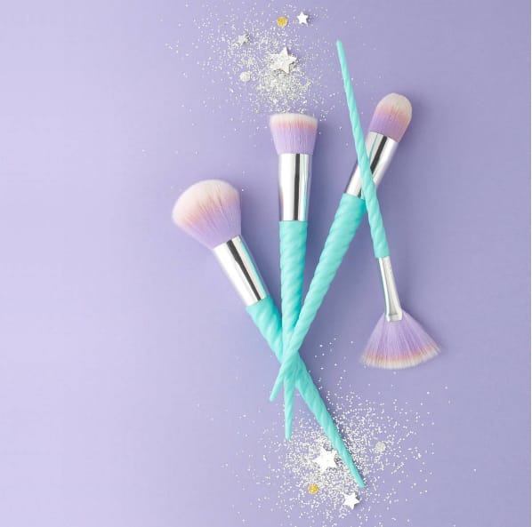 Your Makeup Kit NEEDS These Unicorn Horn Makeup Brushes