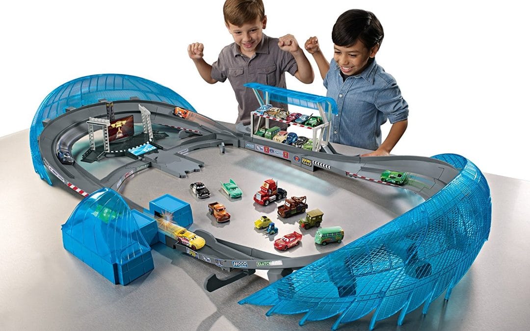 The Thrilling, Climatic Race in Disney/Pixar Cars 3 Toys