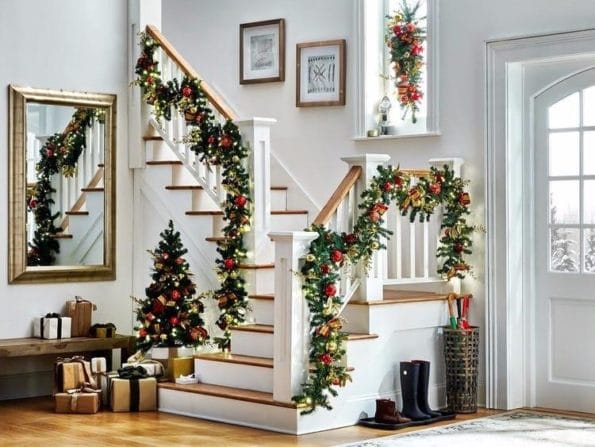 Decorate a House for the Christmas Holidays