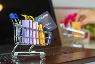 Top Tips For Starting An Online Clothing Store