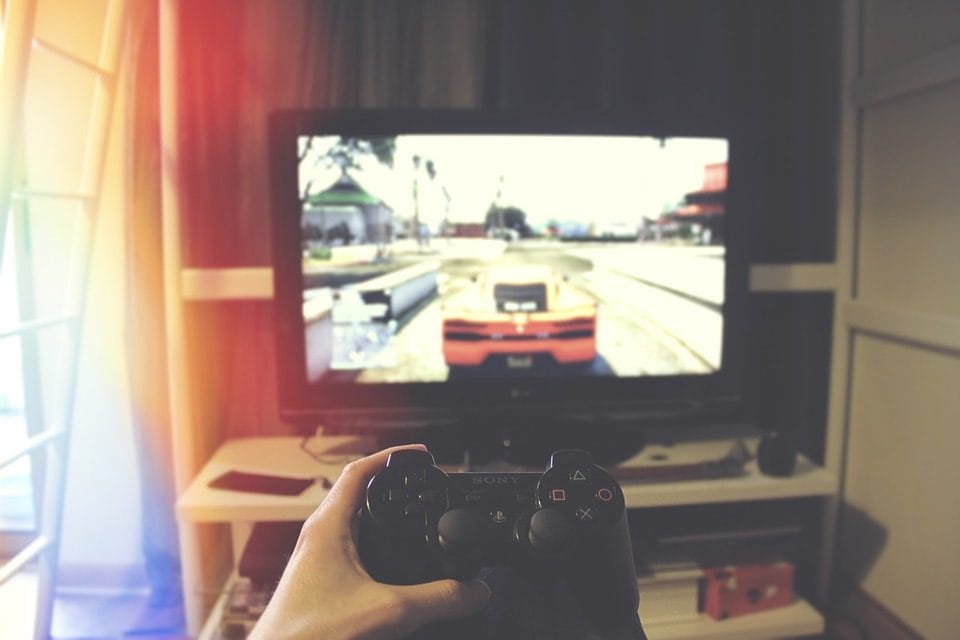 ESPORTS: HOW TO TAKE GAMING TO ANOTHER LEVEL