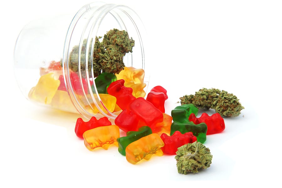 5 Things to Consider Before Buying Cannabis Products
