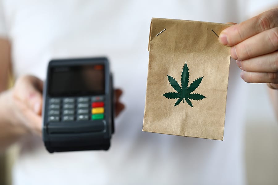 5 Amazing Gifts Cannabis Enthusiast Would Appreciate