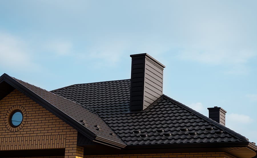 Pros and Cons of Metal Roofs For Your Home