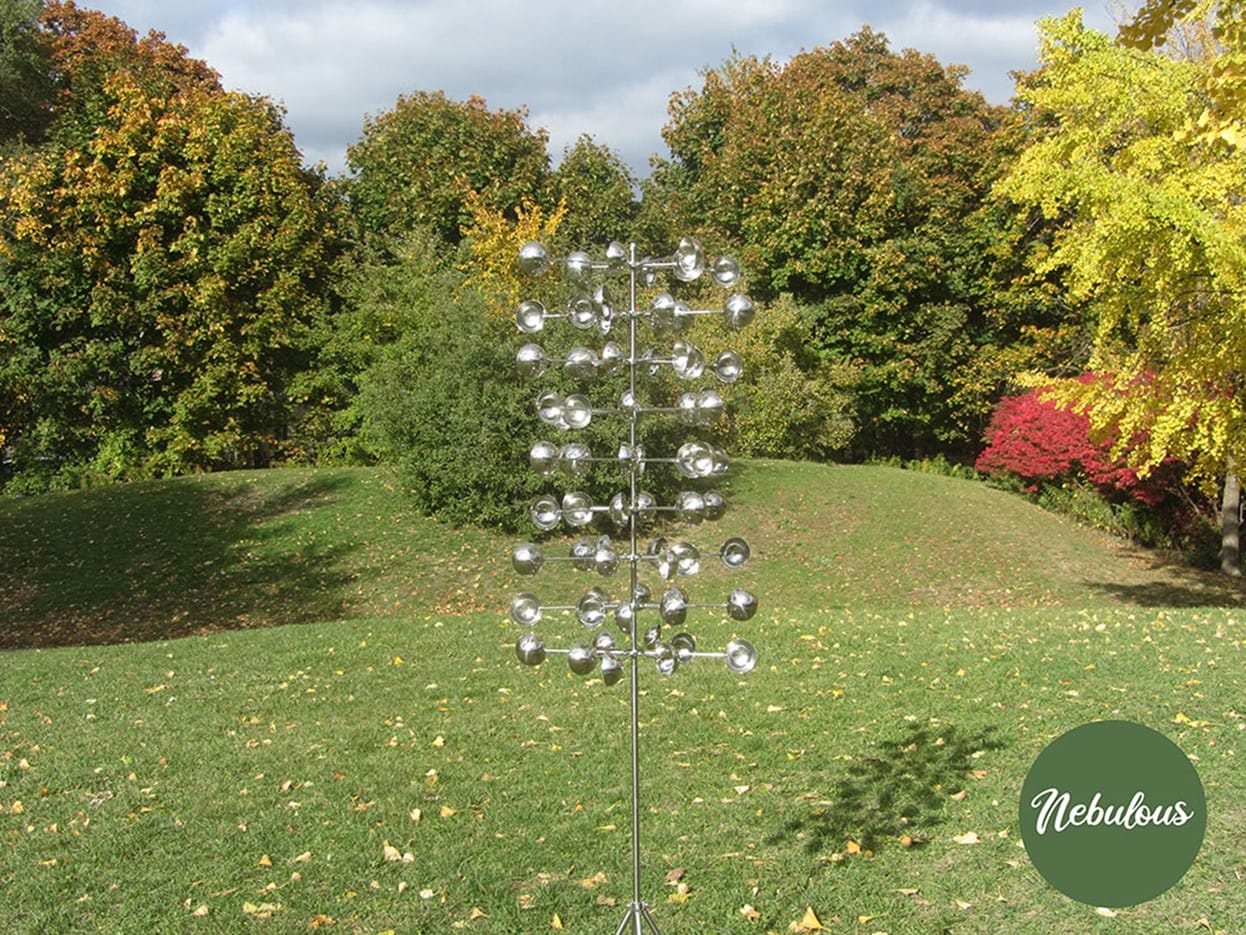 A Dynamic View - Kinetic Wind Sculptures