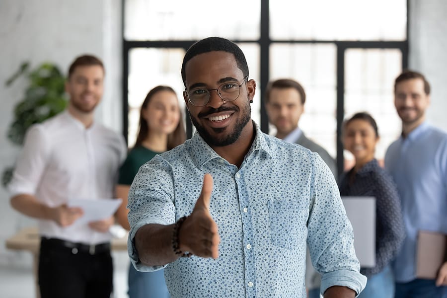 Need a New Sales Rep? Why It’s Worth It to Use a Headhunter