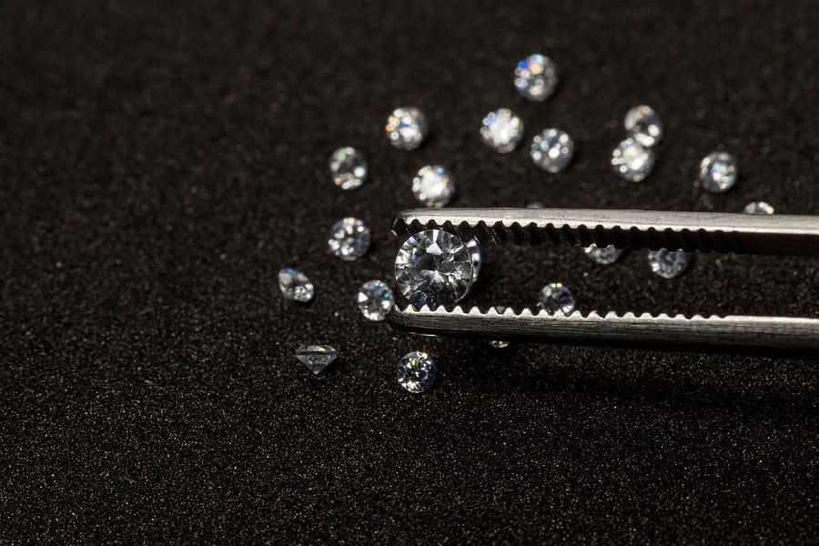 Mistakes That First Time Diamond Buyers Don’t Realize