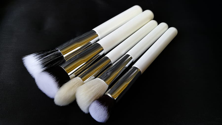 What Are Vegan Makeup Brushes and What to Look for When Buying Them
