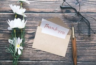What To Include in a Wedding Thank You Card