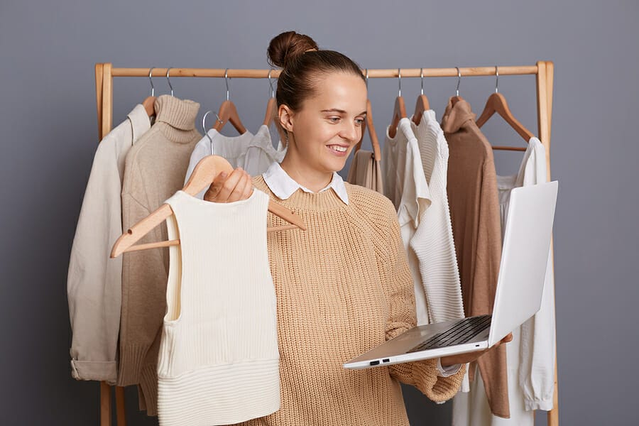 Best Tips for Selling 2nd-Hand Clothes Online