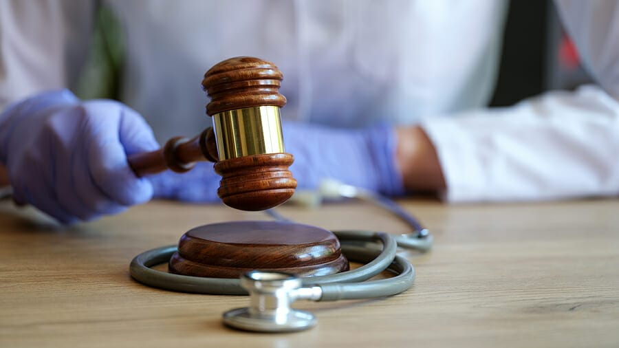 How Personal Injury Attorneys Deal with Insurance Companies and Big Corporations