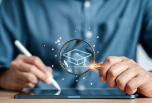 How to Choose the Right Online Graduate Degree Program for You